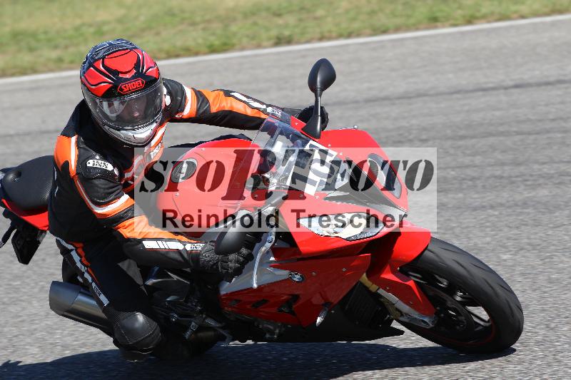 /Archiv-2025/48 25.08.2025 Cornu Master School ADR/blau-bleu/101